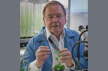 Academy farewells champion of Australian science-thumbnail